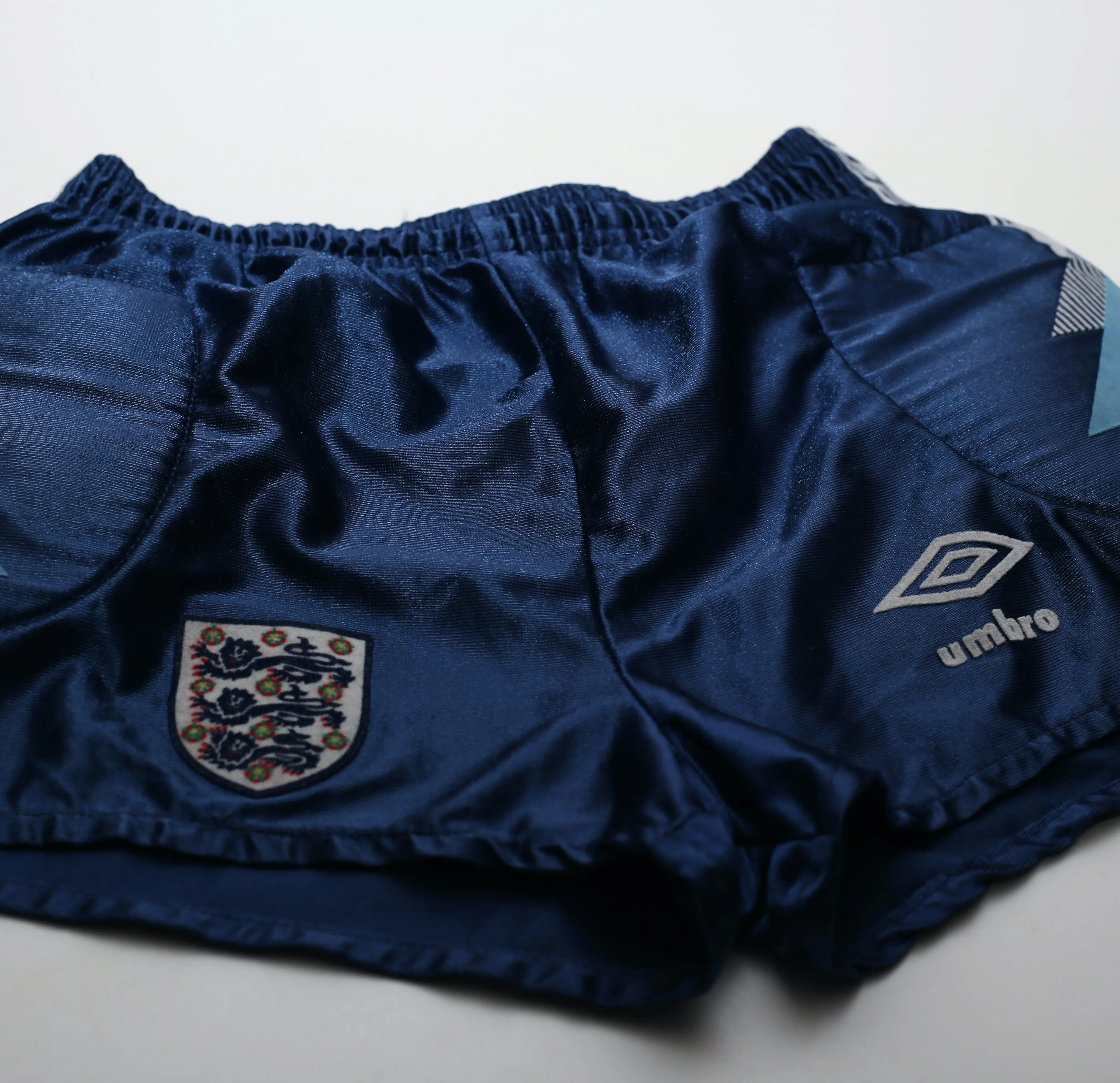 1990/92 SHILTON #1 England Vintage Umbro GK Shirt and Shorts (S)