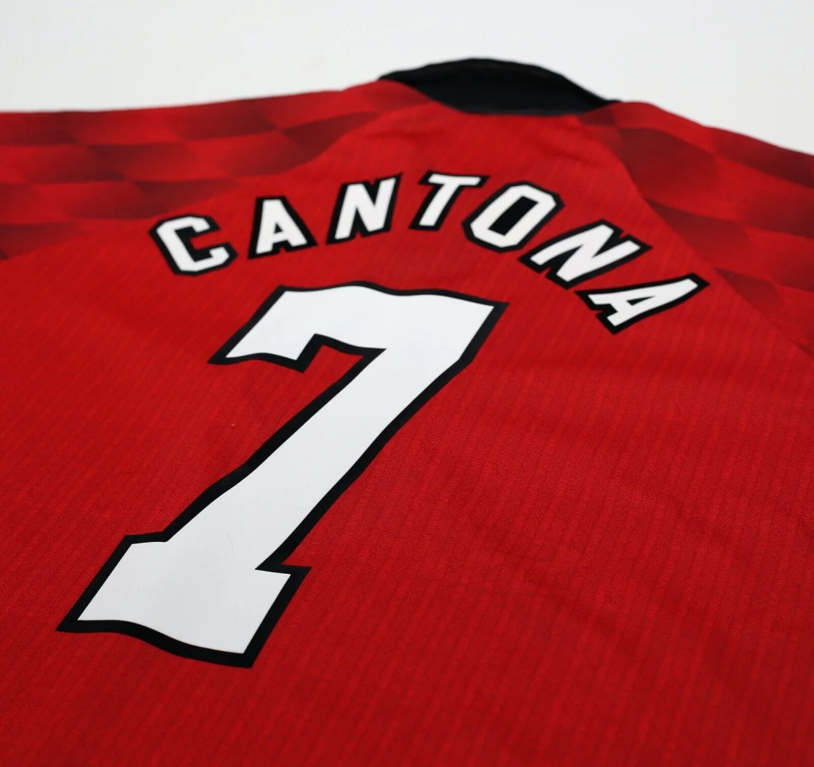 1996/98 CANTONA #7 Manchester United Vintage Umbro Home Football Shirt (XL)