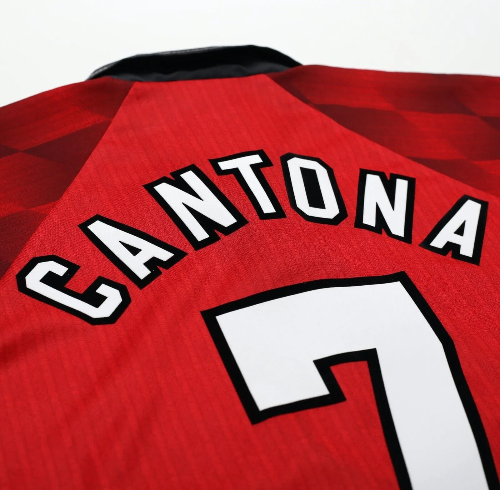 1996/98 CANTONA #7 Manchester United Vintage Umbro LS Home Football Shirt (M)