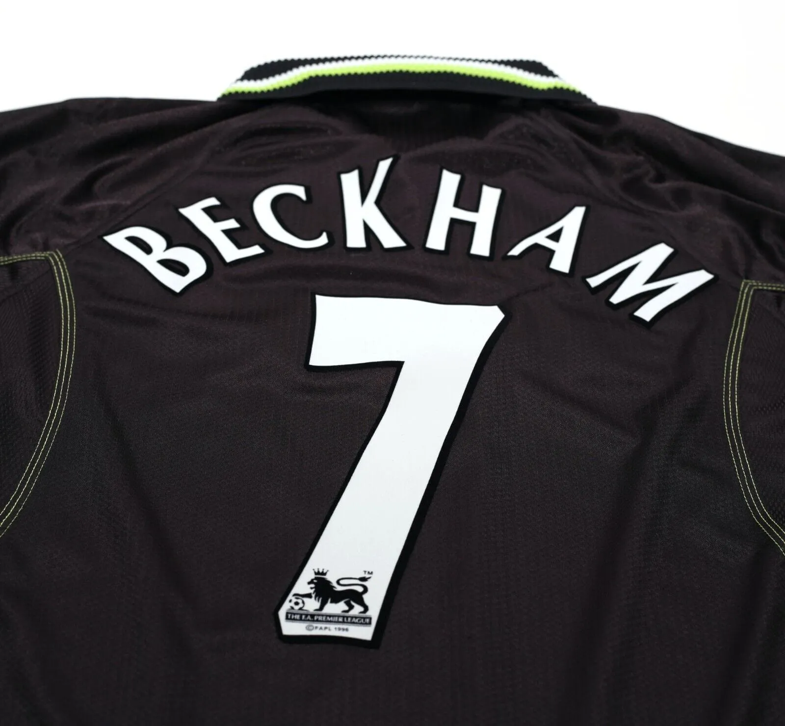 1998/99 BECKHAM #7 Manchester United Vintage Umbro Third Football Shirt (L)