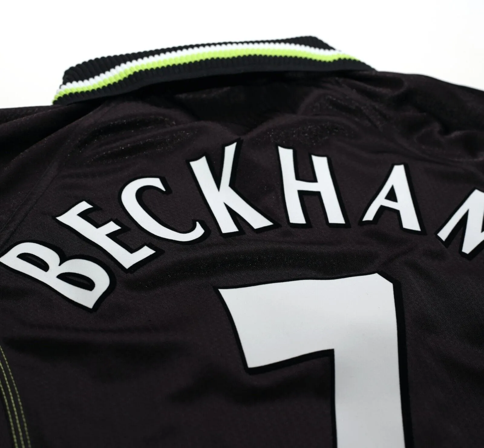 1998/99 BECKHAM #7 Manchester United Vintage Umbro Third Football Shirt (L)