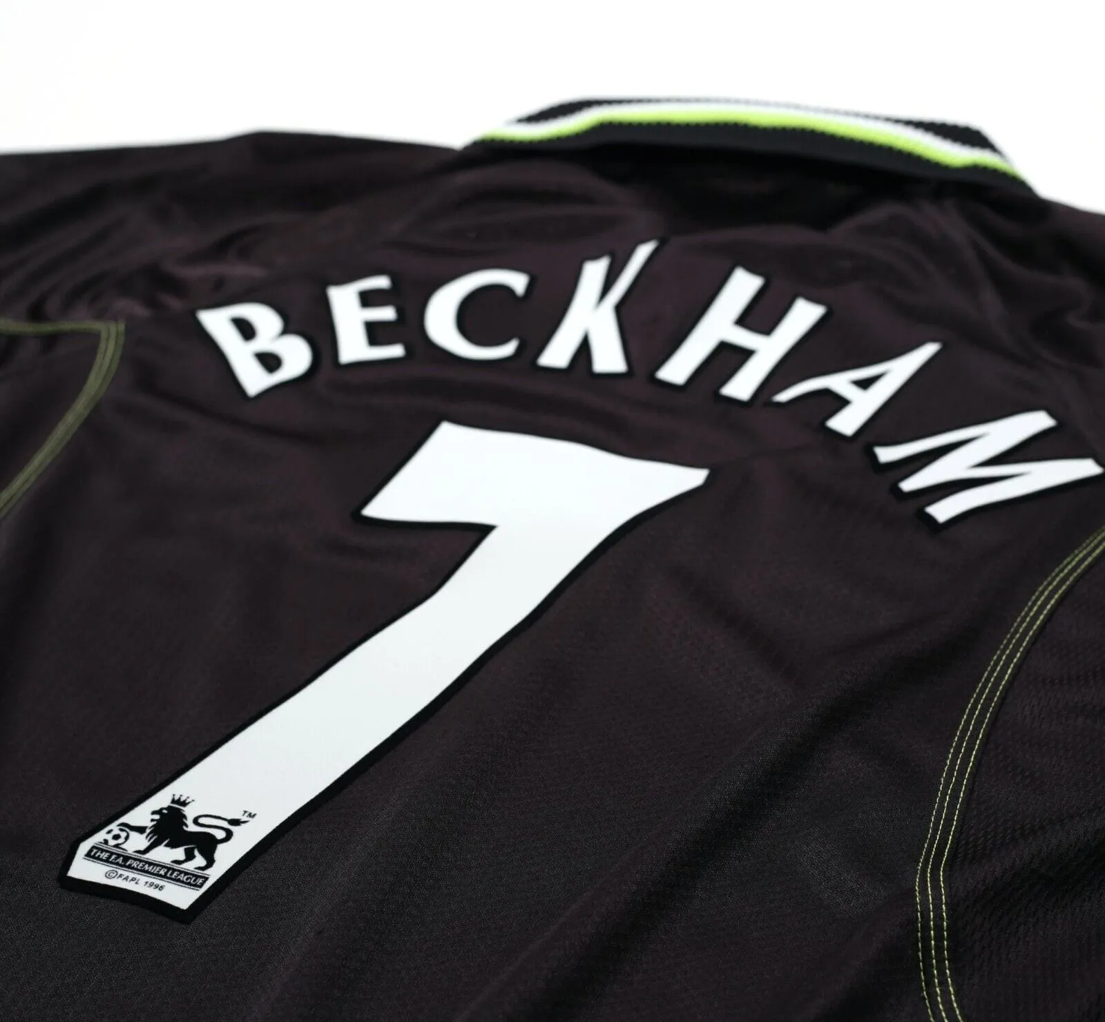 1998/99 BECKHAM #7 Manchester United Vintage Umbro Third Football Shirt (L)