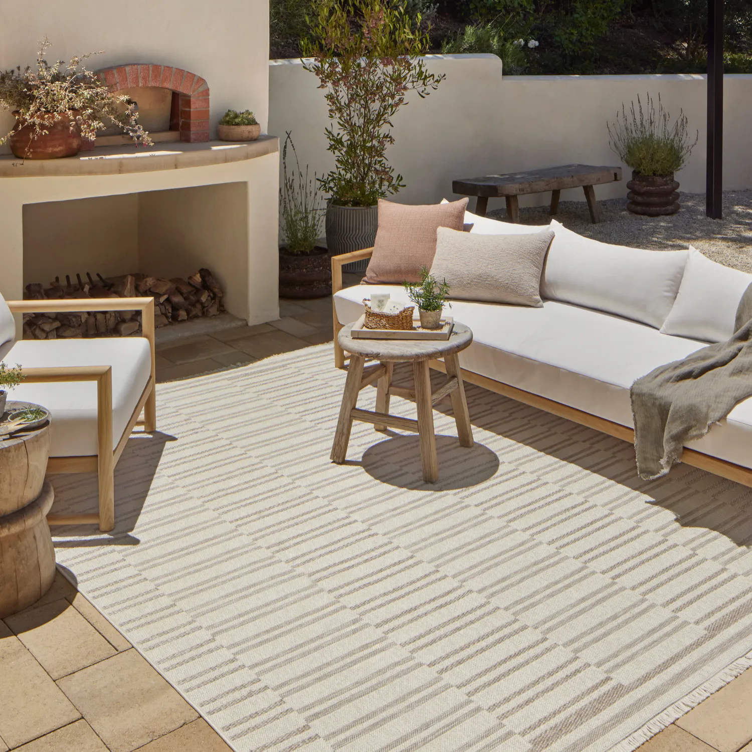 Amber Lewis x Loloi Malibu-03 Ivory/Dove Indoor/Outdoor Rug