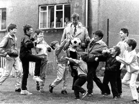 Fergie on the ball (Print 1988 FERGIE AND CORKERHILL KICKABOUT)