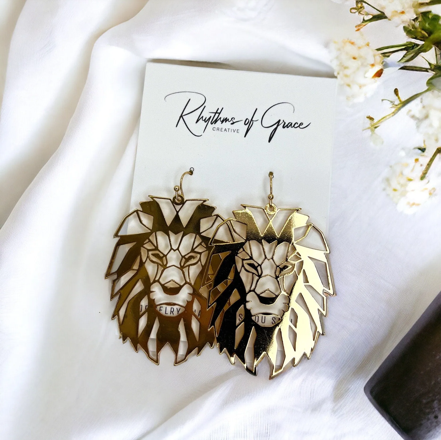 Lion Earrings - Lion Jewelry, Handmade Earrings, Handmade Jewelry, Animal Earrings, Lions Football, Animal Jewelry, Lions, Lioness, Africa